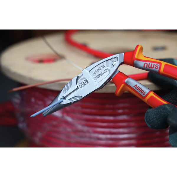 Эргономичные многофункциональные длинногубцы ErgoMulti VDE NWS